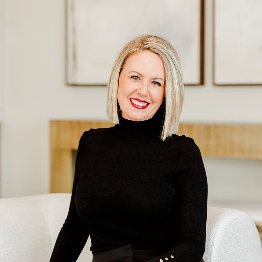 Mindy Bushman St. Charles RedKey Realty Leaders